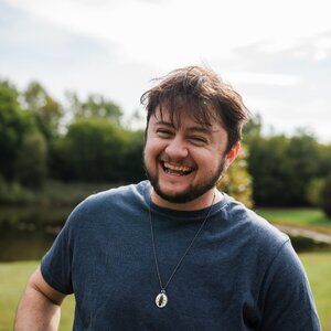 Meet your Posher, Felix